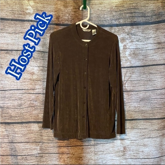 ✅HOST Pick✅ 𝅺Laura Ashley Button Down Shirt, Small - Picture 1 of 6